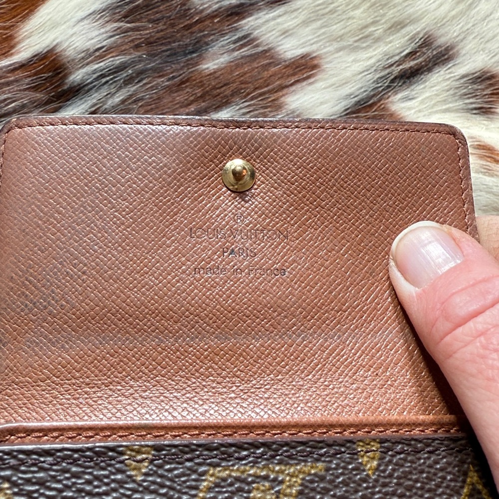 Louis Vuitton small Wallet - Picture 5 of 13